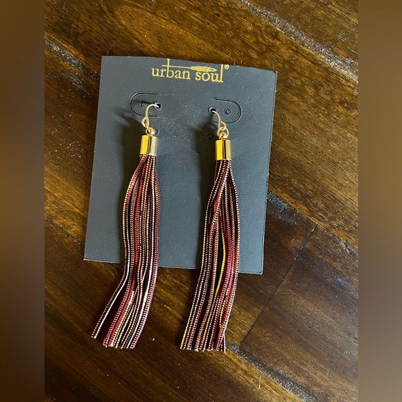 NWT Urban Soul Necklace and Earrings Set - Picture 3 of 7